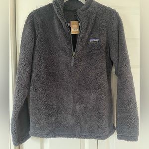 Women’s Patagonia half zip jacket